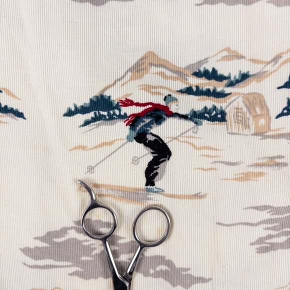 Eddie Bauer Corduroy Shirt Womens Medium Cream Ski Mountain Scene AOP Vintage - Picture 5 of 8